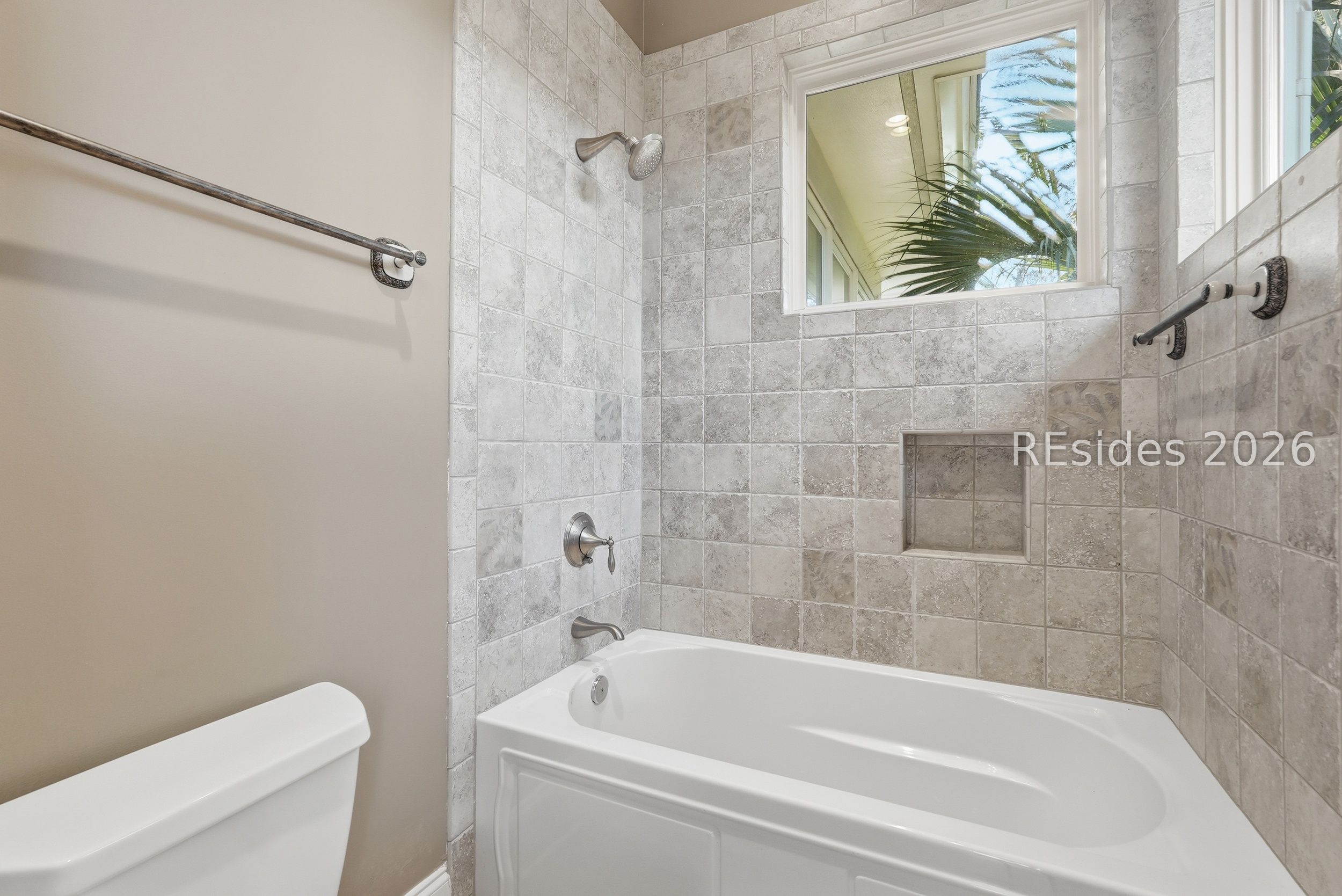 4 Canterbury Lane Bluffton, SC 29910 - Photo 31 of 64 Bathroom