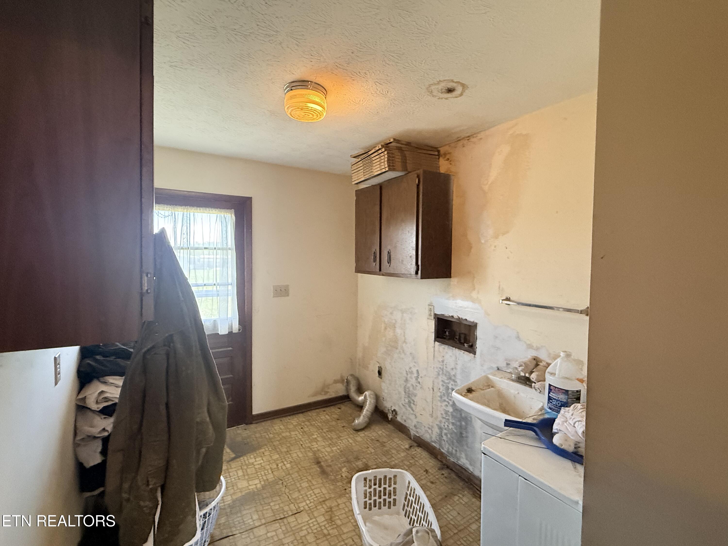 5752 Spencer Hale Road Morristown, TN 37813 - Photo 12 of 26 IMG_0404