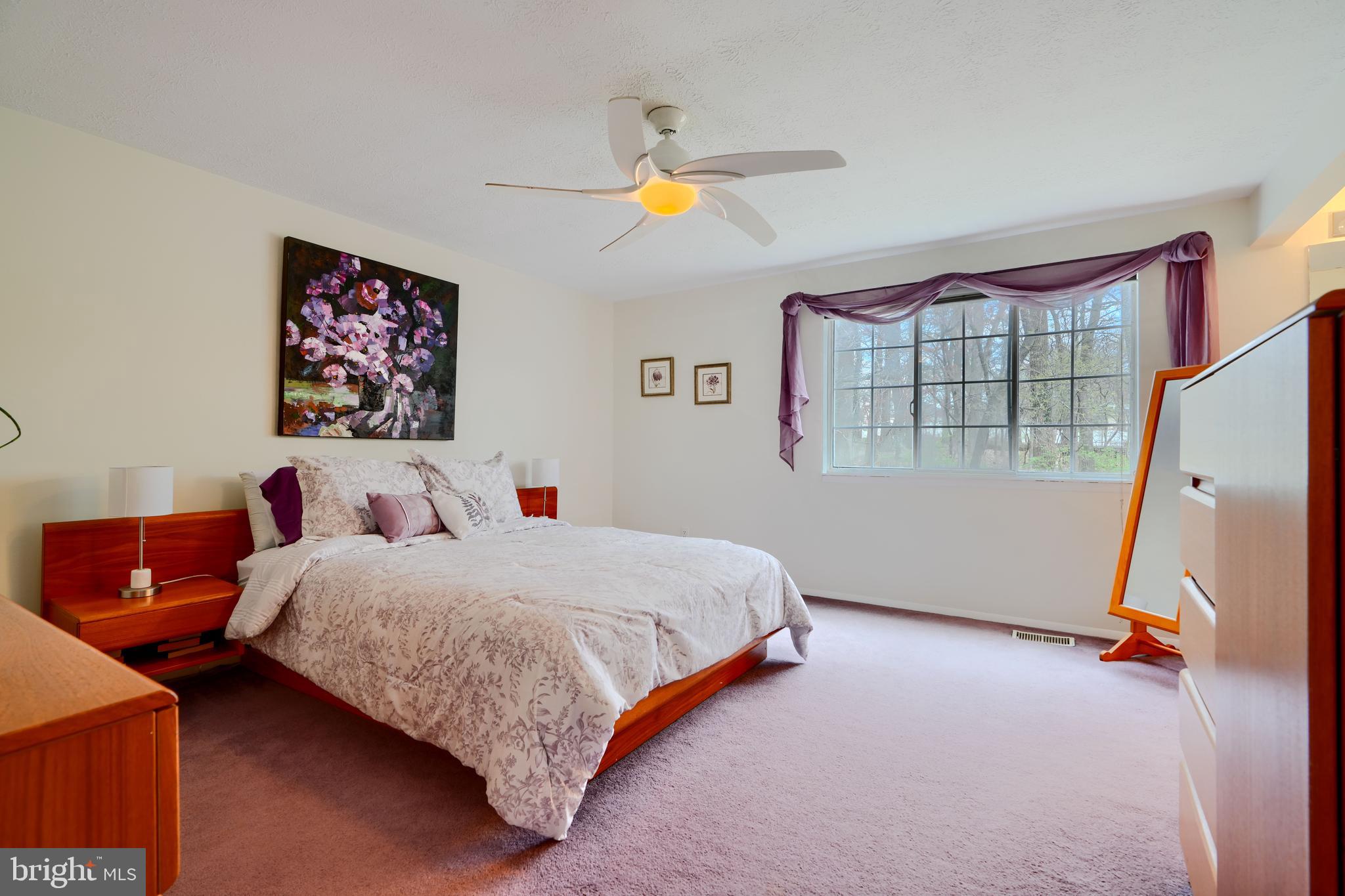19 Yew Road Baltimore, MD 21221 - Photo 25 of 36 a bedroom with a bed and a window