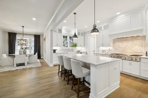 $2,200,000 | 421 Glen West Drive, Nashville, TN 37215