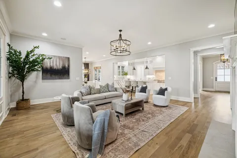 $2,200,000 | 421 Glen West Drive, Nashville, TN 37215