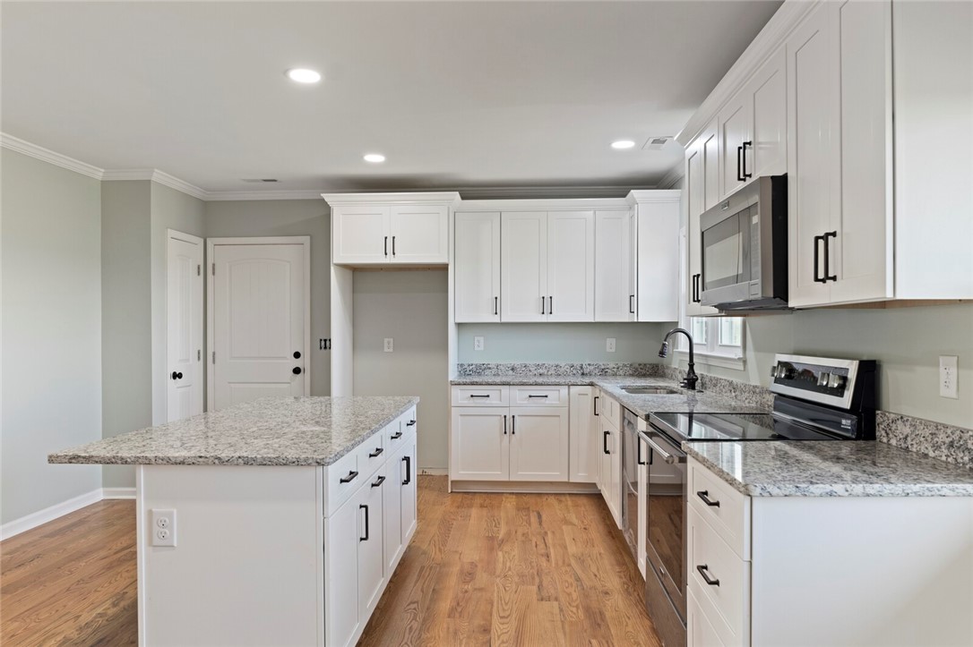 367 McClure Road Seneca, SC 29678 - Photo 13 of 49 Gallery Image 13
