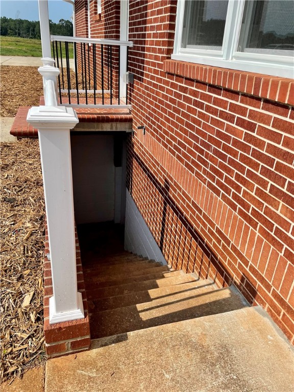 367 McClure Road Seneca, SC 29678 - Photo 41 of 49 Basement entrance