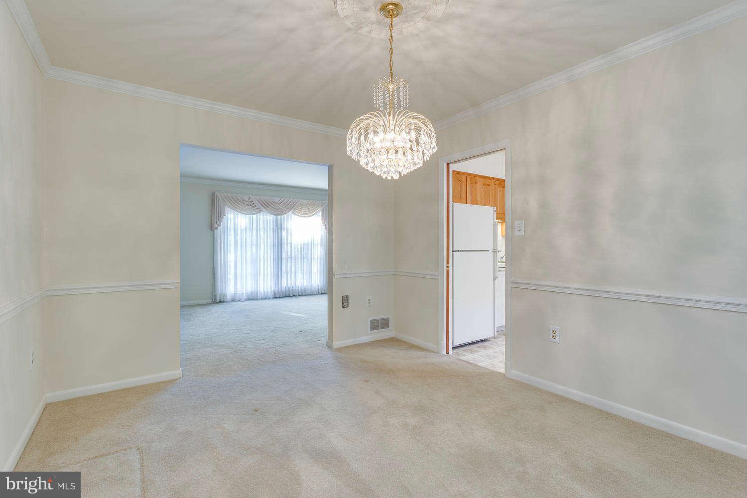 1810 Birch Road McLean, VA 22101 - Photo 5 of 23 Dining Room