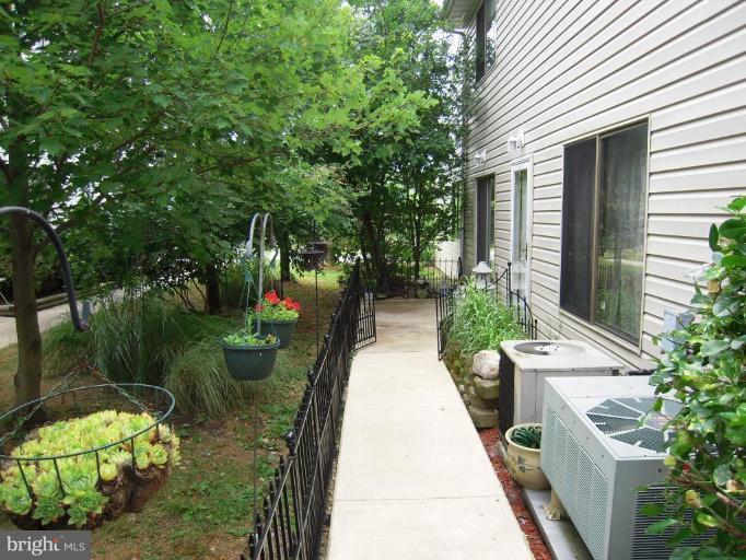 817 Windstream Way Edgewood, MD 21040 - Photo 1 of 21 Exterior (Main)