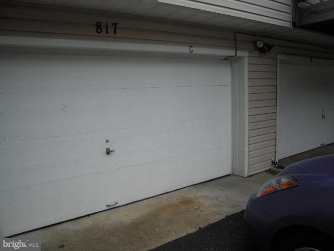 817 Windstream Way Edgewood, MD 21040 - Photo 12 of 21 Garage 1