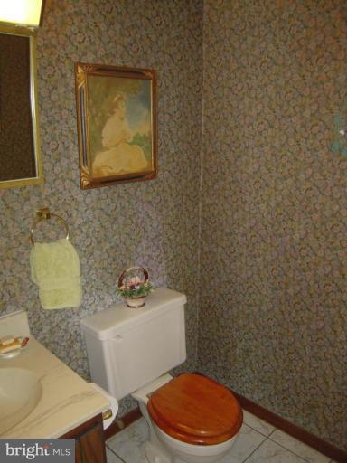 817 Windstream Way Edgewood, MD 21040 - Photo 14 of 21 Bath #2