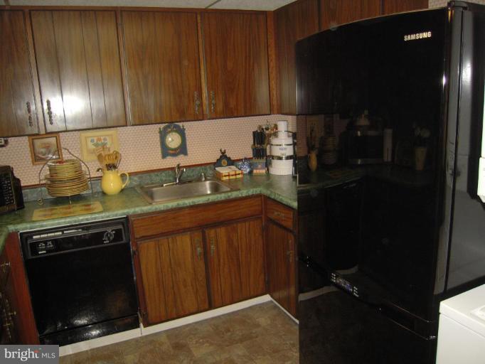 817 Windstream Way Edgewood, MD 21040 - Photo 15 of 21 Kitchen