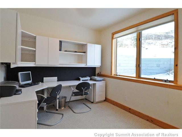 89 South Ruby Road Silverthorne, CO 80498 - Photo 18 of 25 Den/Family/Great Room.