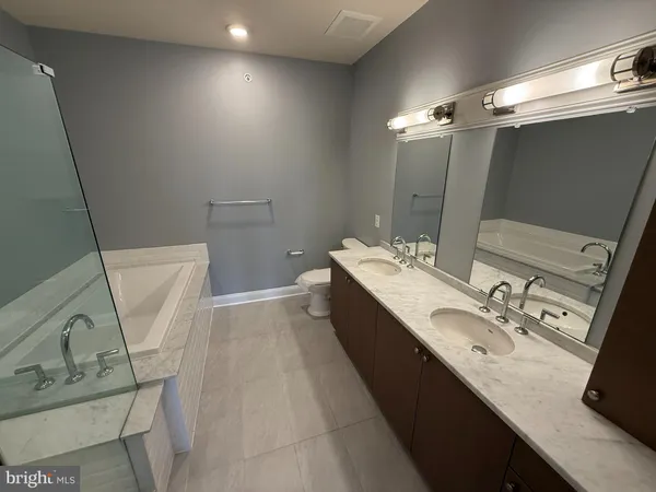 $3,375 | 200 North Sycamore Street, Unit 2I, Newtown, PA 18940