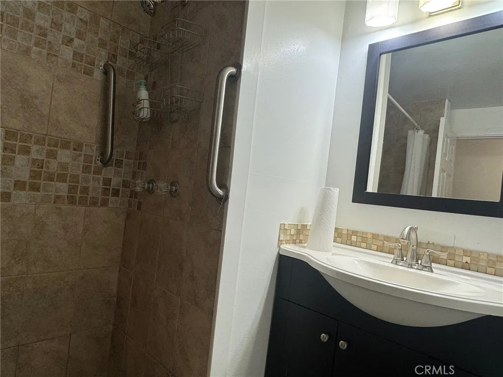 17700 Avalon, Unit 40 Carson, CA 90746 - Photo 16 of 21