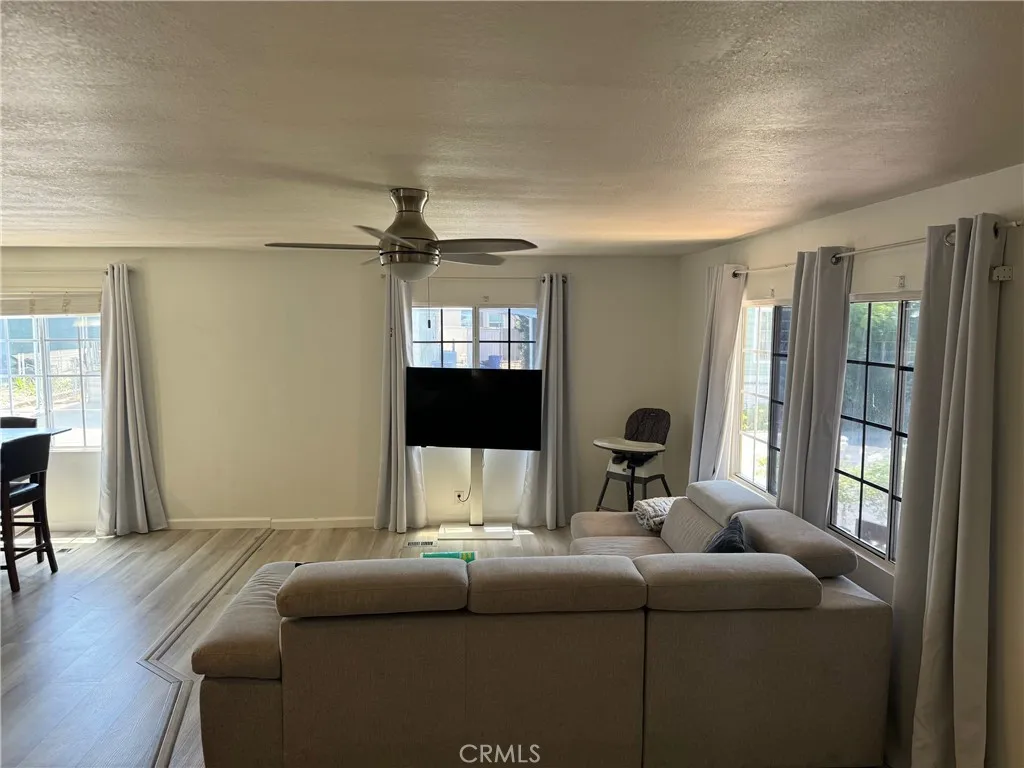 17700 Avalon, Unit 40 Carson, CA 90746 - Photo 4 of 21