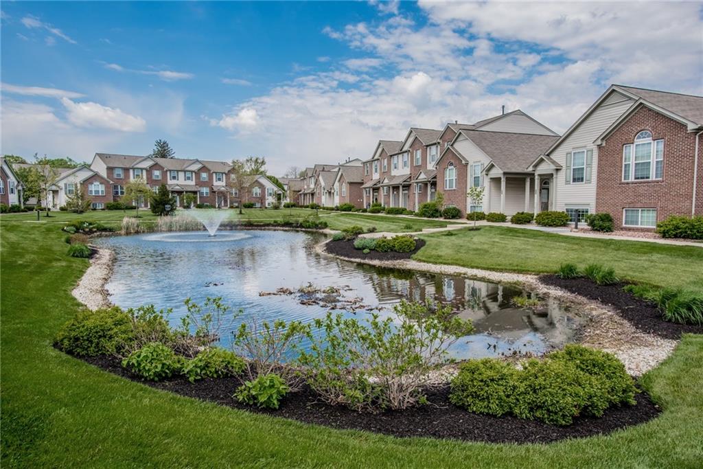 8338 Codesa Way Indianapolis, IN 46278 - Photo 2 of 18