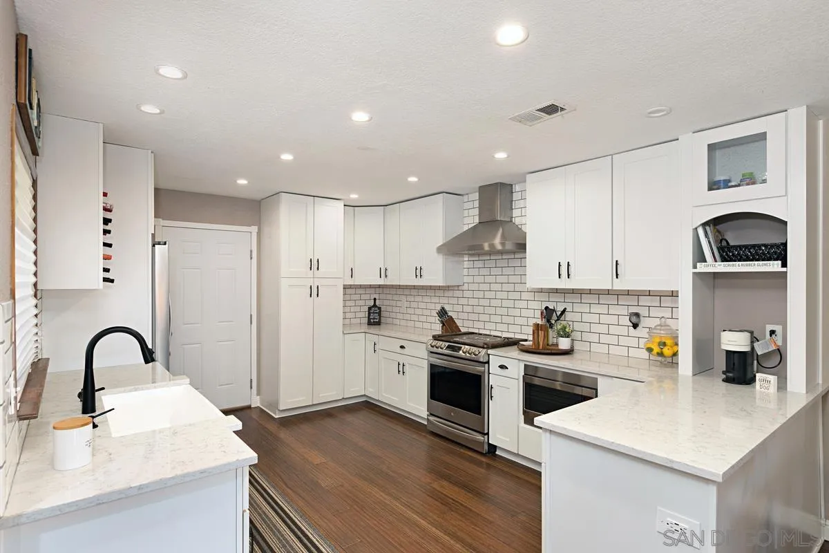 24401 Watt Road Ramona, CA 92065 - Photo 5 of 29 Gallery Image 5