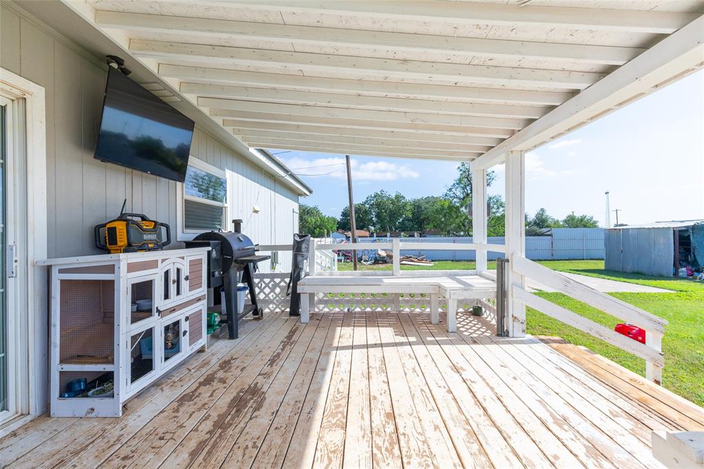 401 Haynes Street Merkel, TX 79536 - Photo 32 of 37