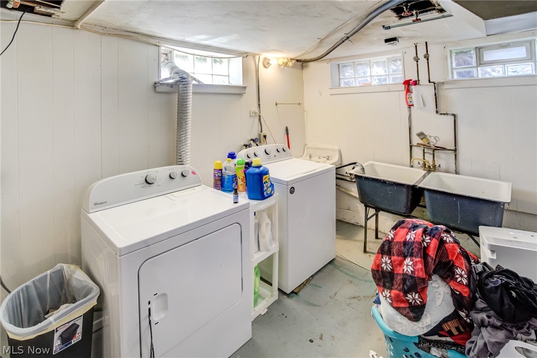 6315 Snow Road Cleveland, OH 44129 - Photo 22 of 28