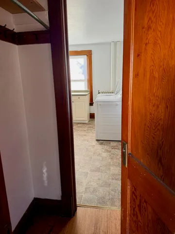 $269,500 | 1128 19th Street, Monroe, WI 53566