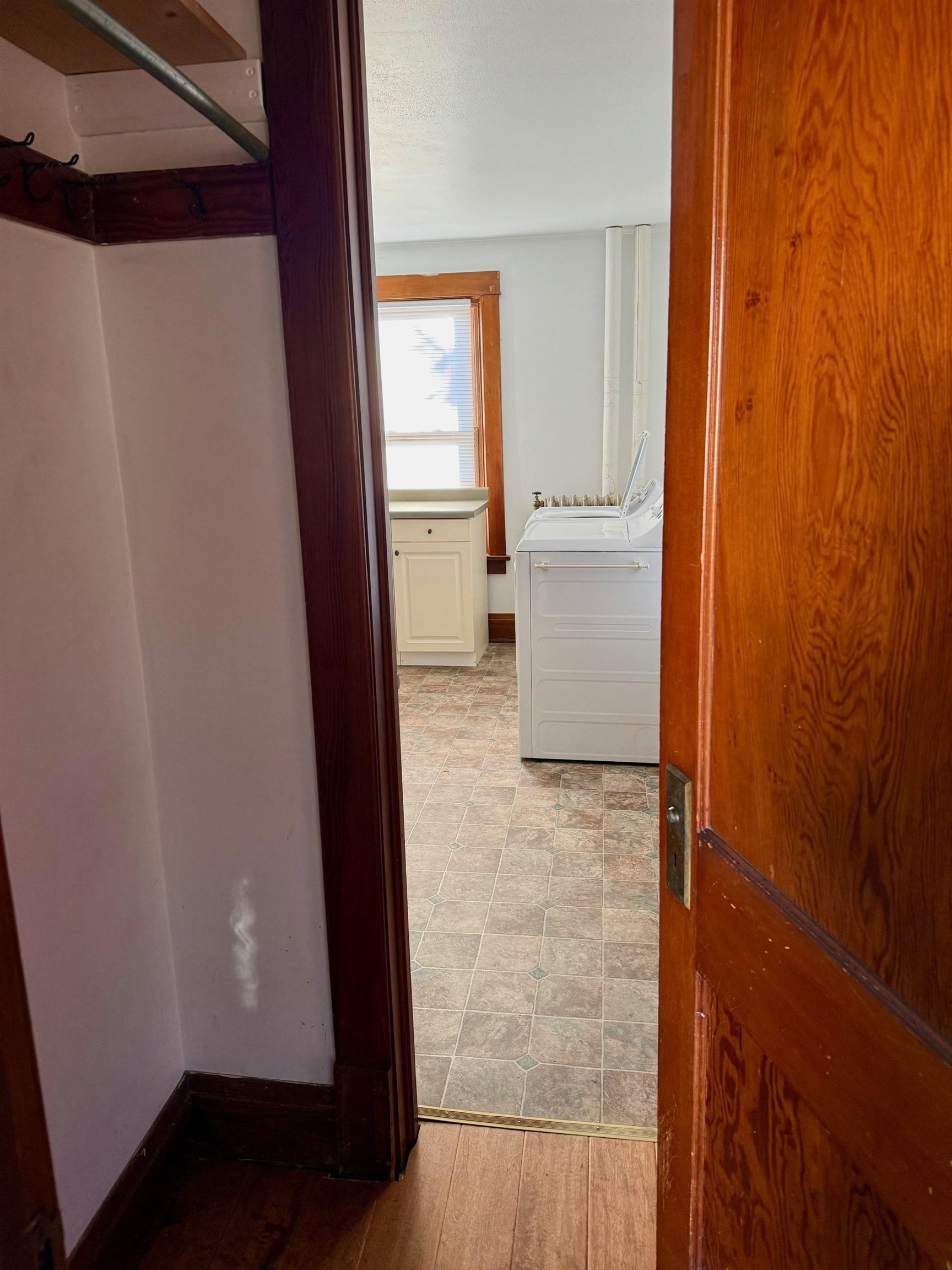 1128 19th Street Monroe, WI 53566 - Photo 18 of 36