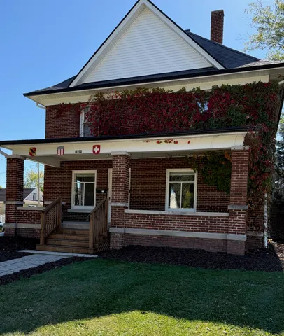 $269,500 | 1128 19th Street, Monroe, WI 53566