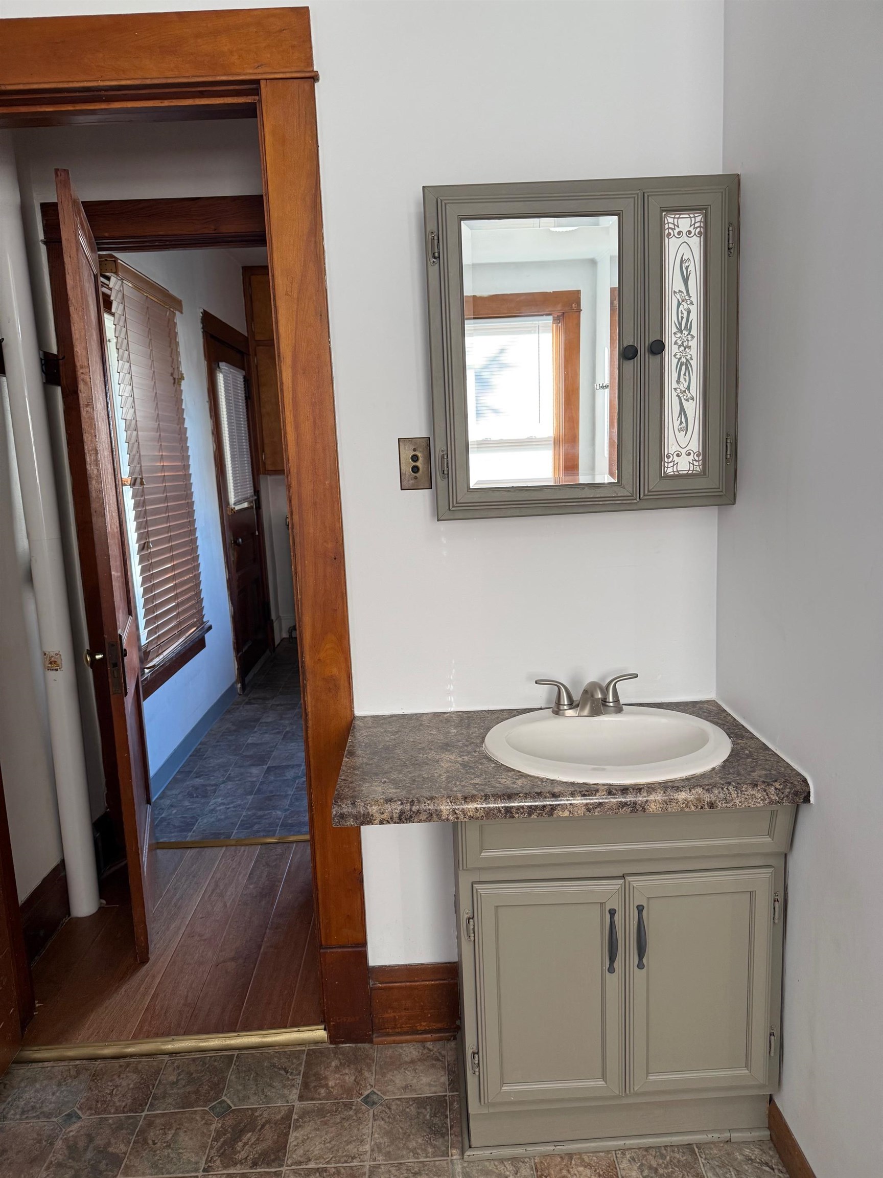 1128 19th Street Monroe, WI 53566 - Photo 23 of 36