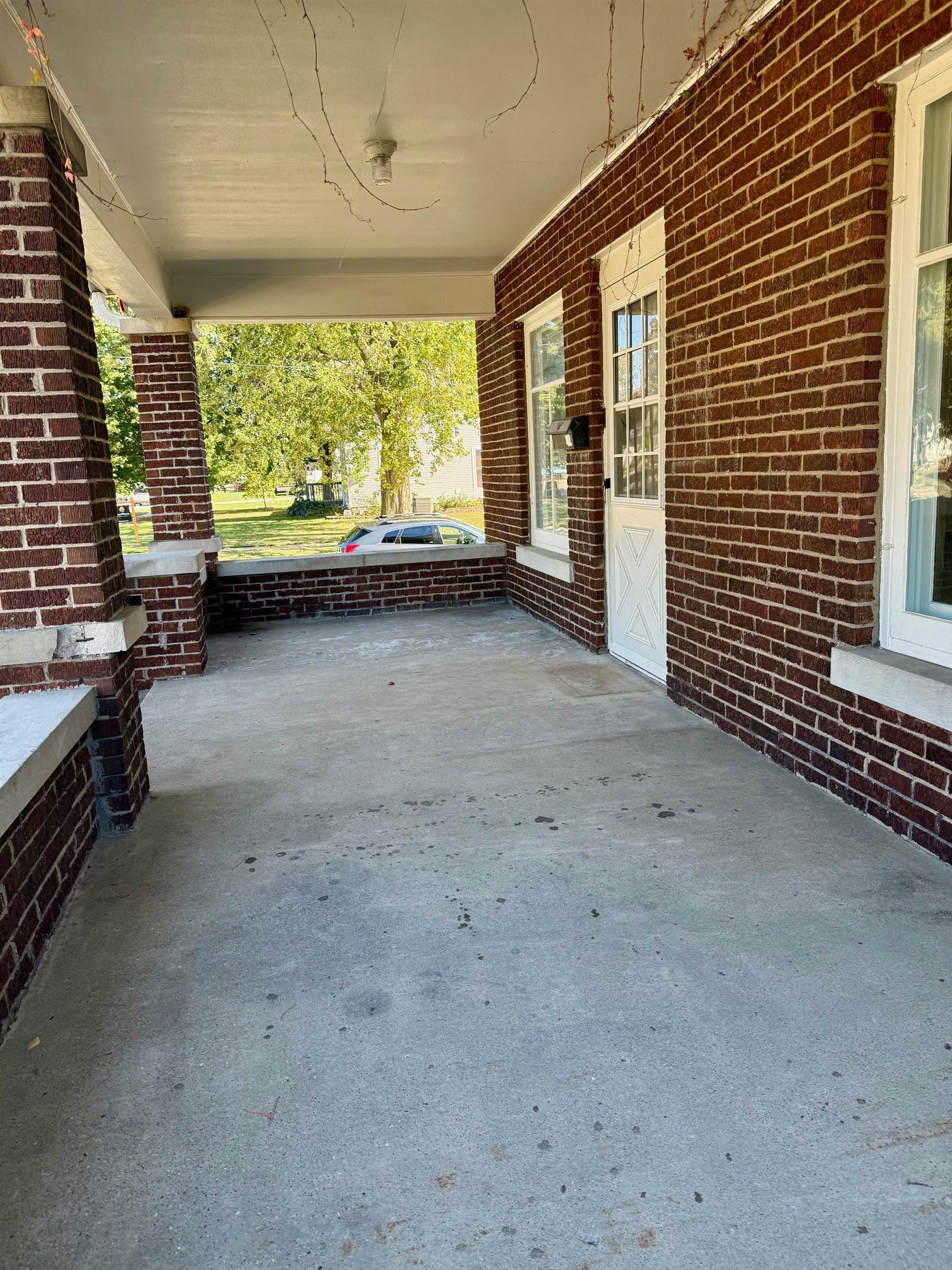 1128 19th Street Monroe, WI 53566 - Photo 8 of 36