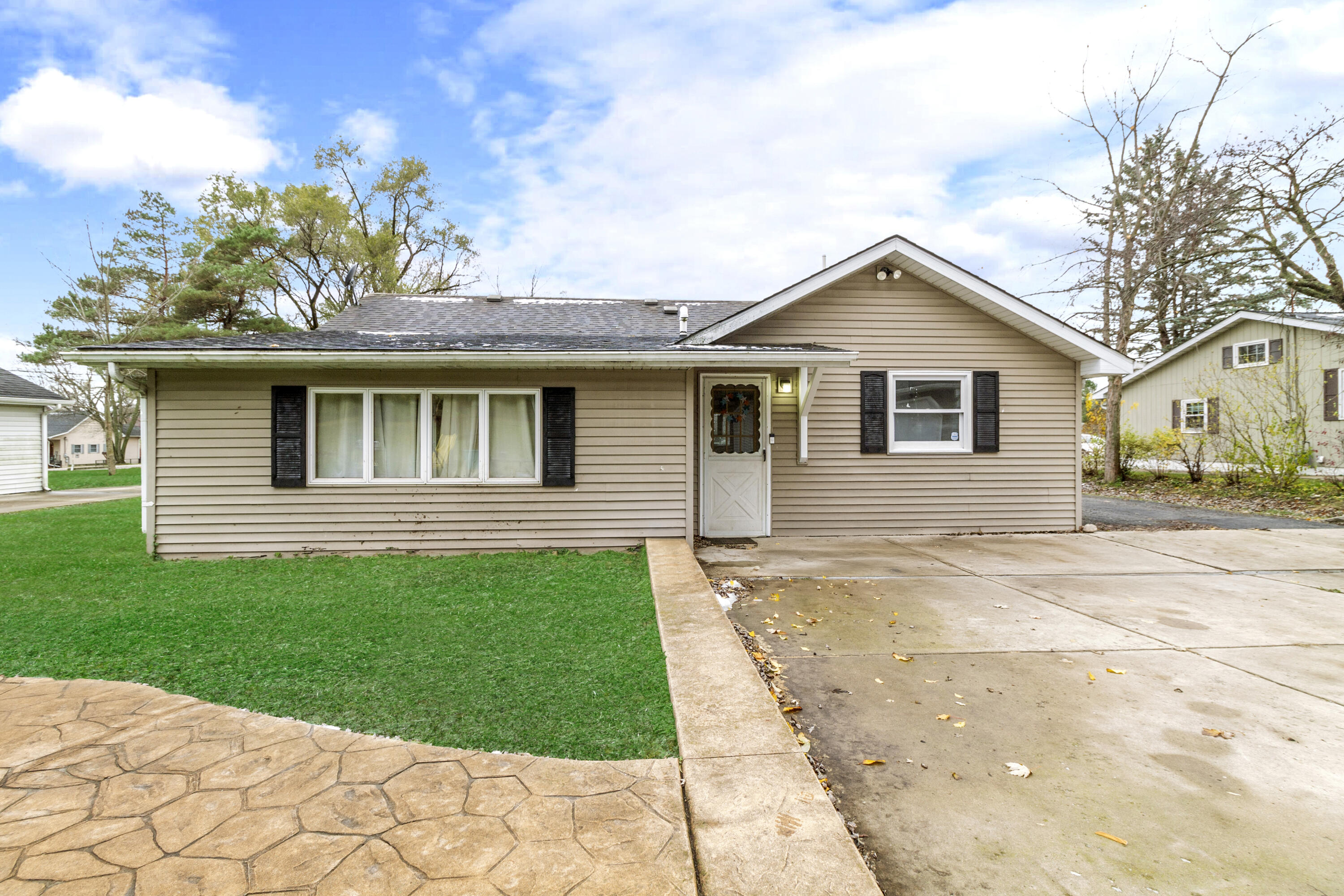 10801 Porter Street Crown Point, IN 46307 - Photo 14 of 19 3000x2000