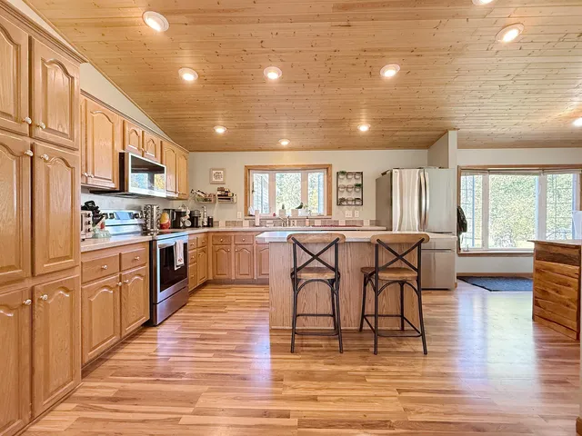 $479,900 | N7330 Shady Ln Drive, Porterfield, WI 54159