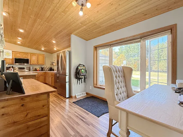 $479,900 | N7330 Shady Ln Drive, Porterfield, WI 54159