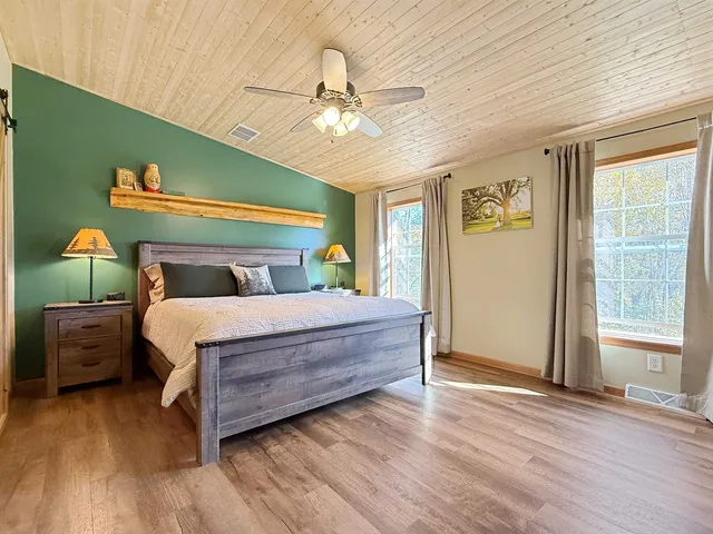 $479,900 | N7330 Shady Ln Drive, Porterfield, WI 54159