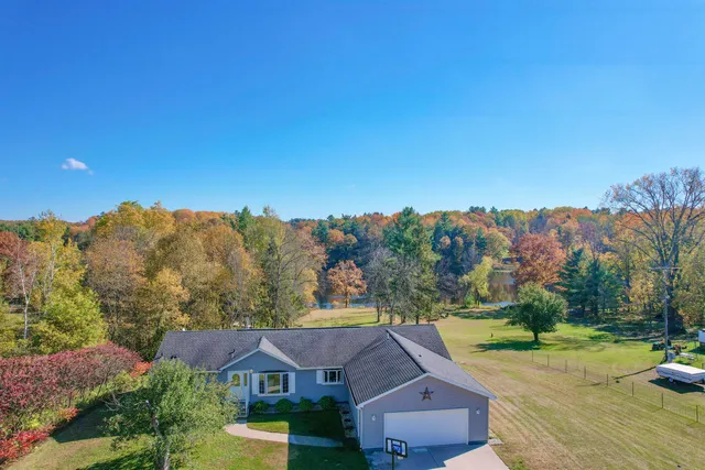 $479,900 | N7330 Shady Ln Drive, Porterfield, WI 54159