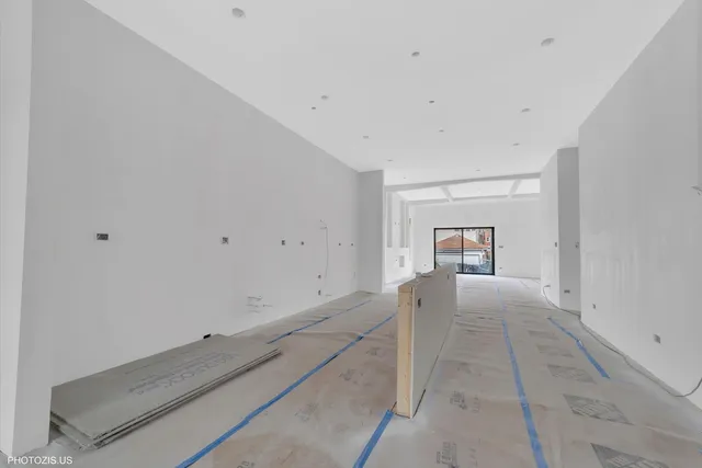 $799,000 | 4420 West Montana Street, Chicago, IL 60639