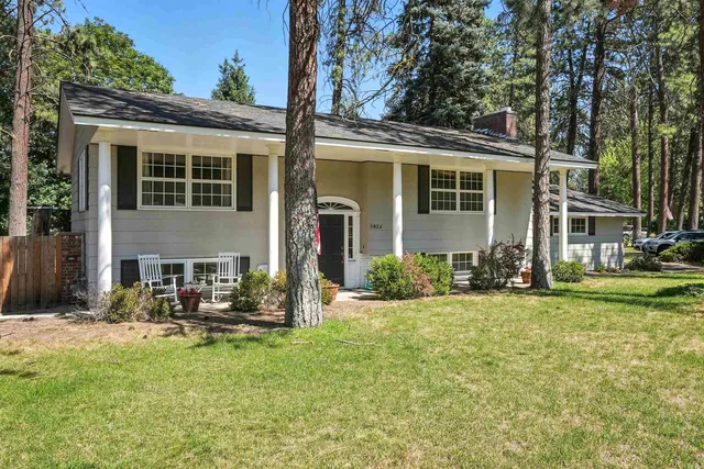 $454,900 | 1026 West Woodway Avenue, Spokane, WA 99218