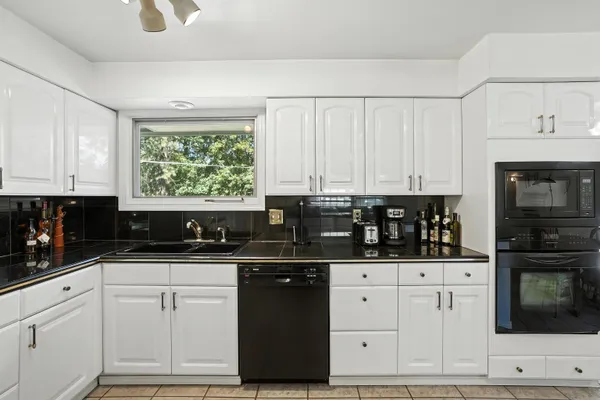 $444,900 | 1026 West Woodway Avenue, Spokane, WA 99218