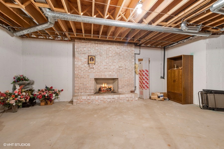 821 Chatfield Road New Lenox, IL 60451 - Photo 53 of 68 Gallery Image 53