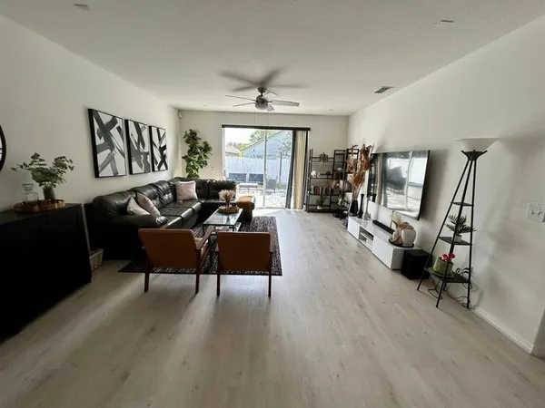 $2,150 | 347 Cotswold Circle, Davenport, FL 33837