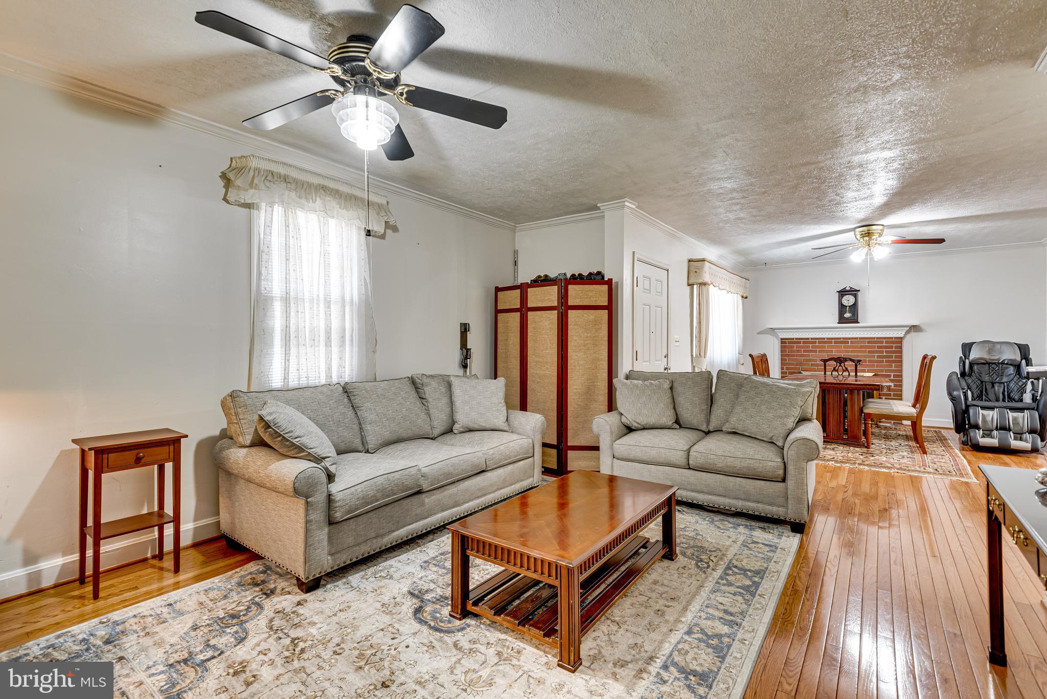 7505 Sandy Spring Road Laurel, MD 20707 - Photo 3 of 47 Gallery Image 3