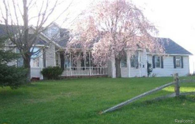 1177 Grosbeck Road Lapeer, MI 48446 - Photo 23 of 24 22.jpg