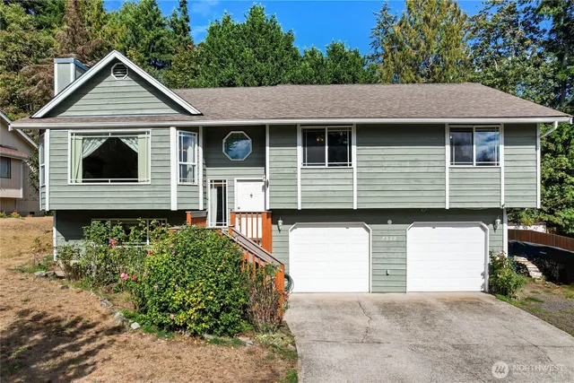 $499,000 | 7529 Bridge Place Northeast, Bremerton, WA 98311