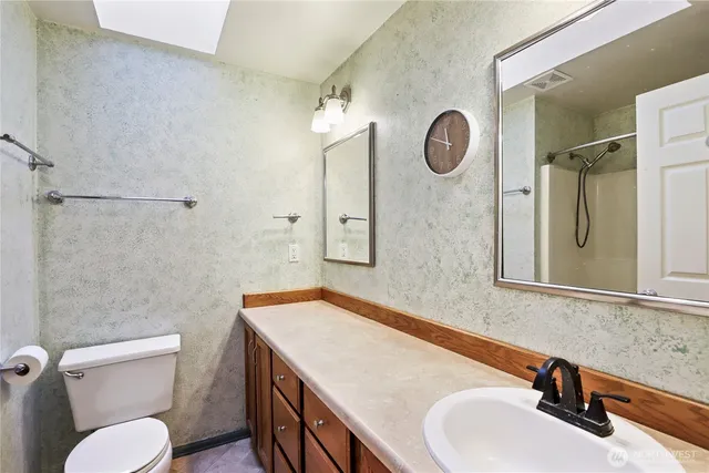 $499,000 | 7529 Bridge Place Northeast, Bremerton, WA 98311