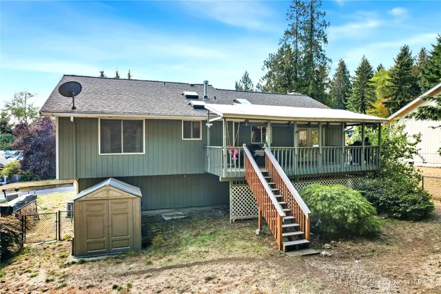 $499,000 | 7529 Bridge Place Northeast, Bremerton, WA 98311