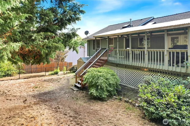 $499,000 | 7529 Bridge Place Northeast, Bremerton, WA 98311