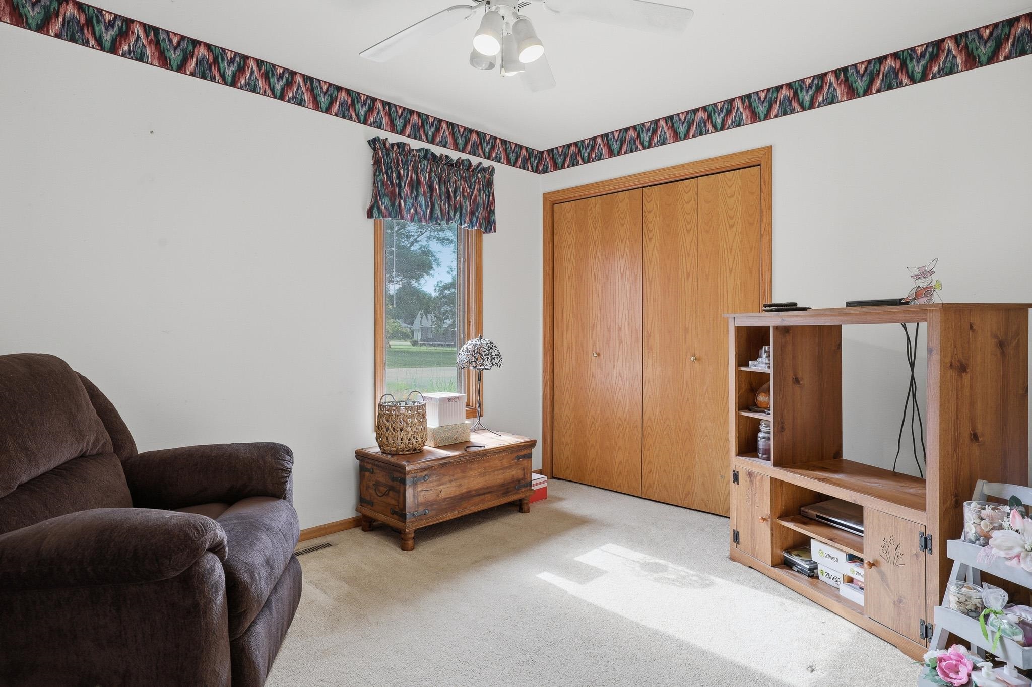 423 Wayne Road Rochelle, IL 61068 - Photo 15 of 22