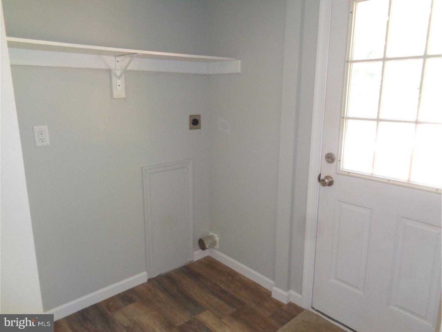 2674 Upper Ridge Road Pennsburg, PA 18073 - Photo 17 of 25 Laundry Room
