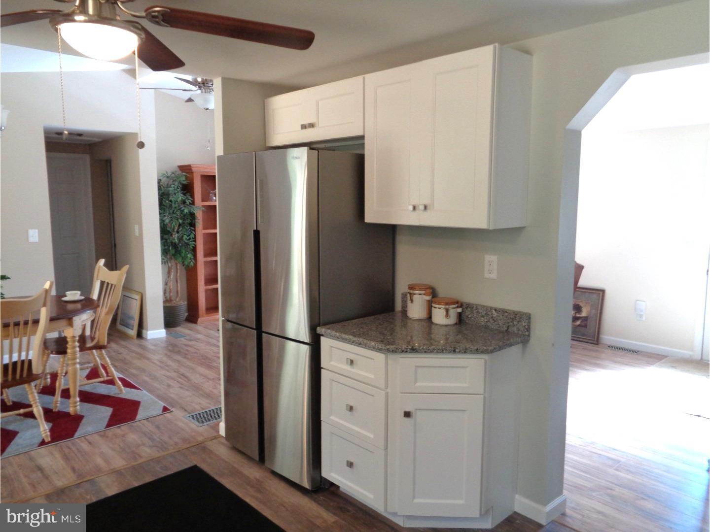 2674 Upper Ridge Road Pennsburg, PA 18073 - Photo 6 of 25 Kitchen