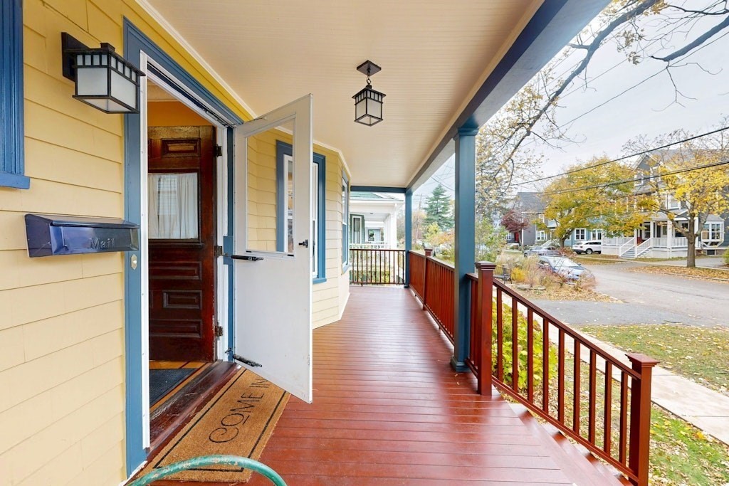 61 Highland Road Somerville, MA 02144 - Photo 3 of 42 Gallery Image 3