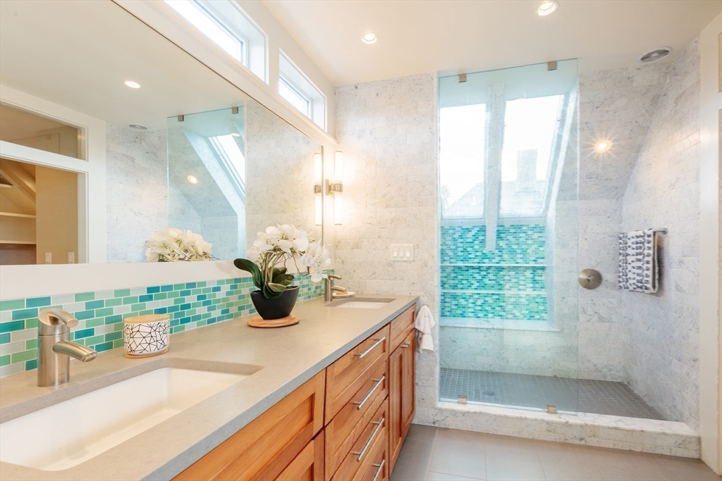 61 Highland Road Somerville, MA 02144 - Photo 39 of 42 Gallery Image 39