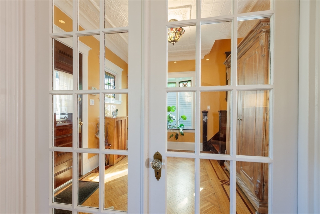 61 Highland Road Somerville, MA 02144 - Photo 8 of 42 Gallery Image 8