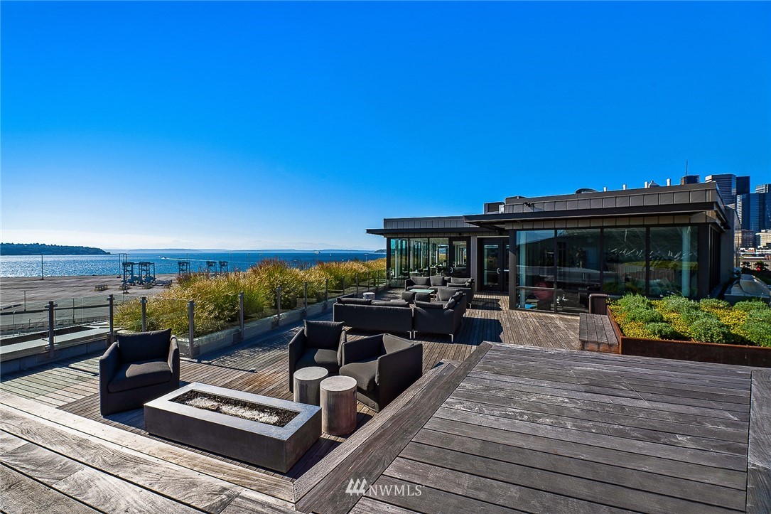 590 1st Avenue South, Unit 1007 Seattle, WA 98104 - Photo 22 of 39