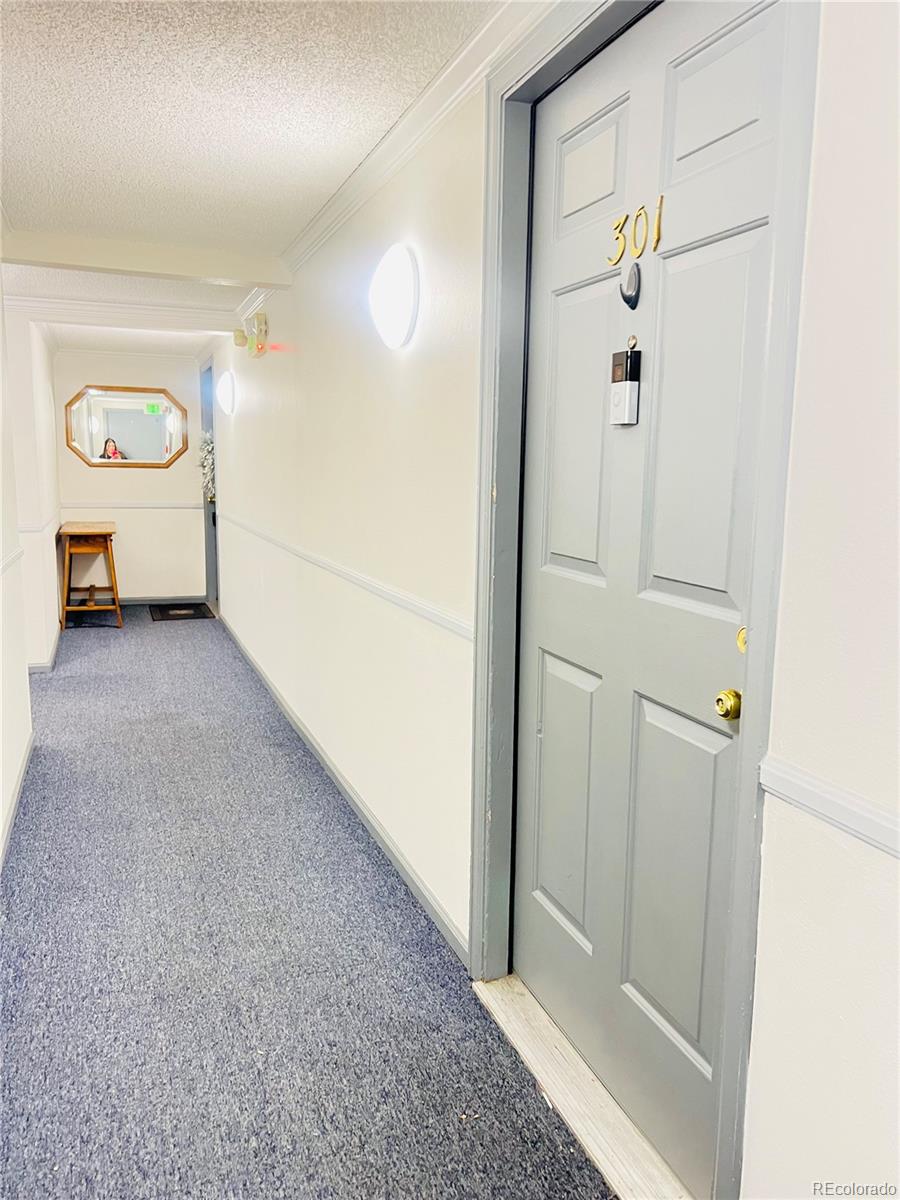 15911 East Dakota Place, Unit 301 Aurora, CO 80017 - Photo 6 of 18