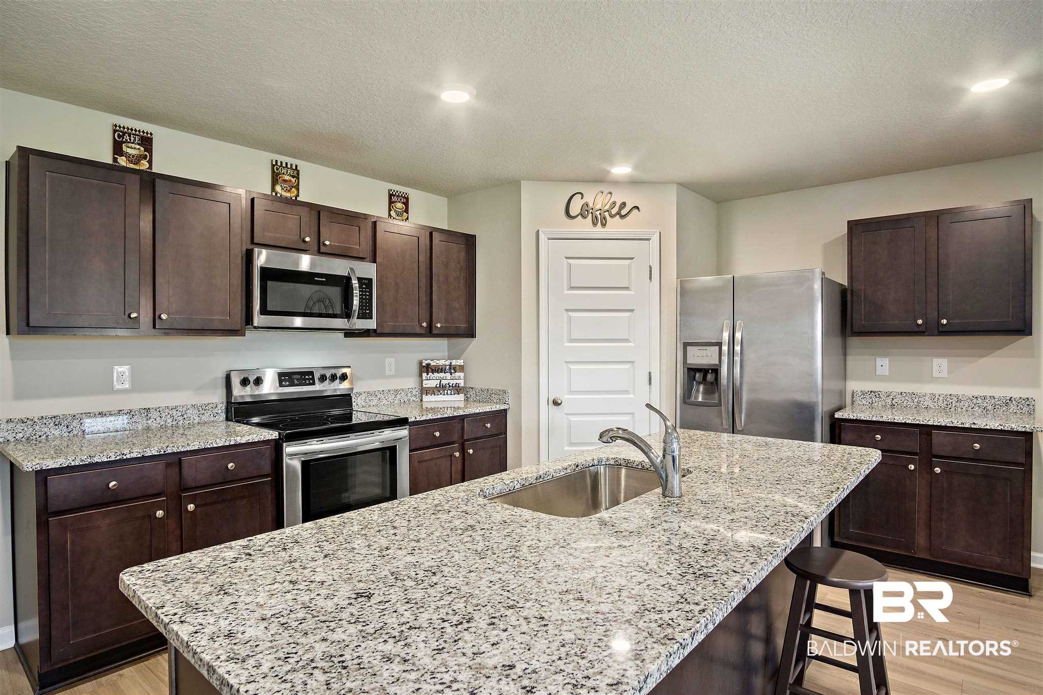 10725 Ridgeview Drive Mobile, AL 36608 - Photo 6 of 28